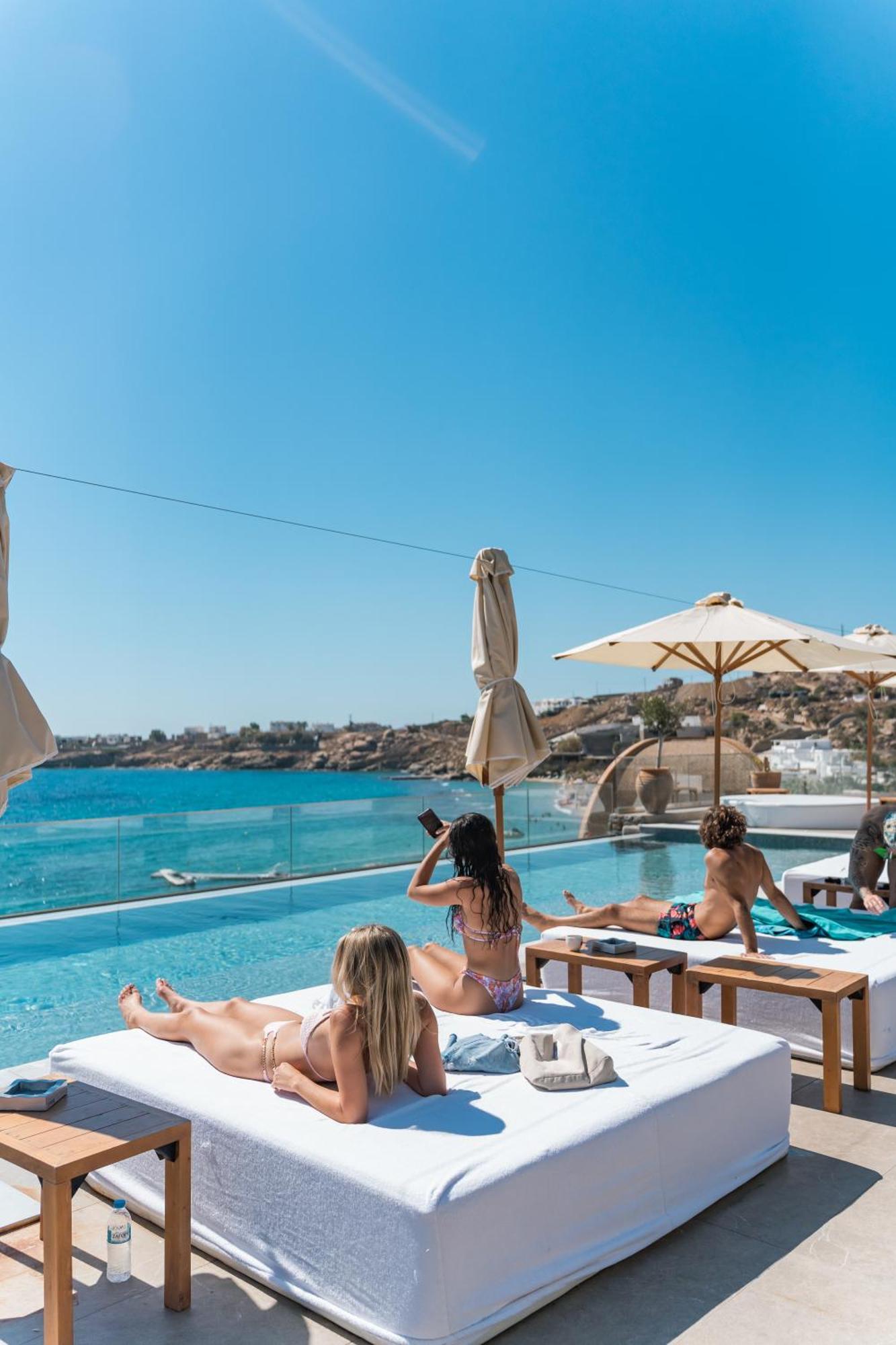 New Paradise Beach Resort - Adults Only Экстерьер фото